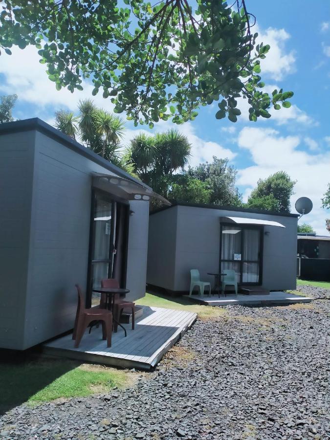 Port Waikato Holiday Park المظهر الخارجي الصورة