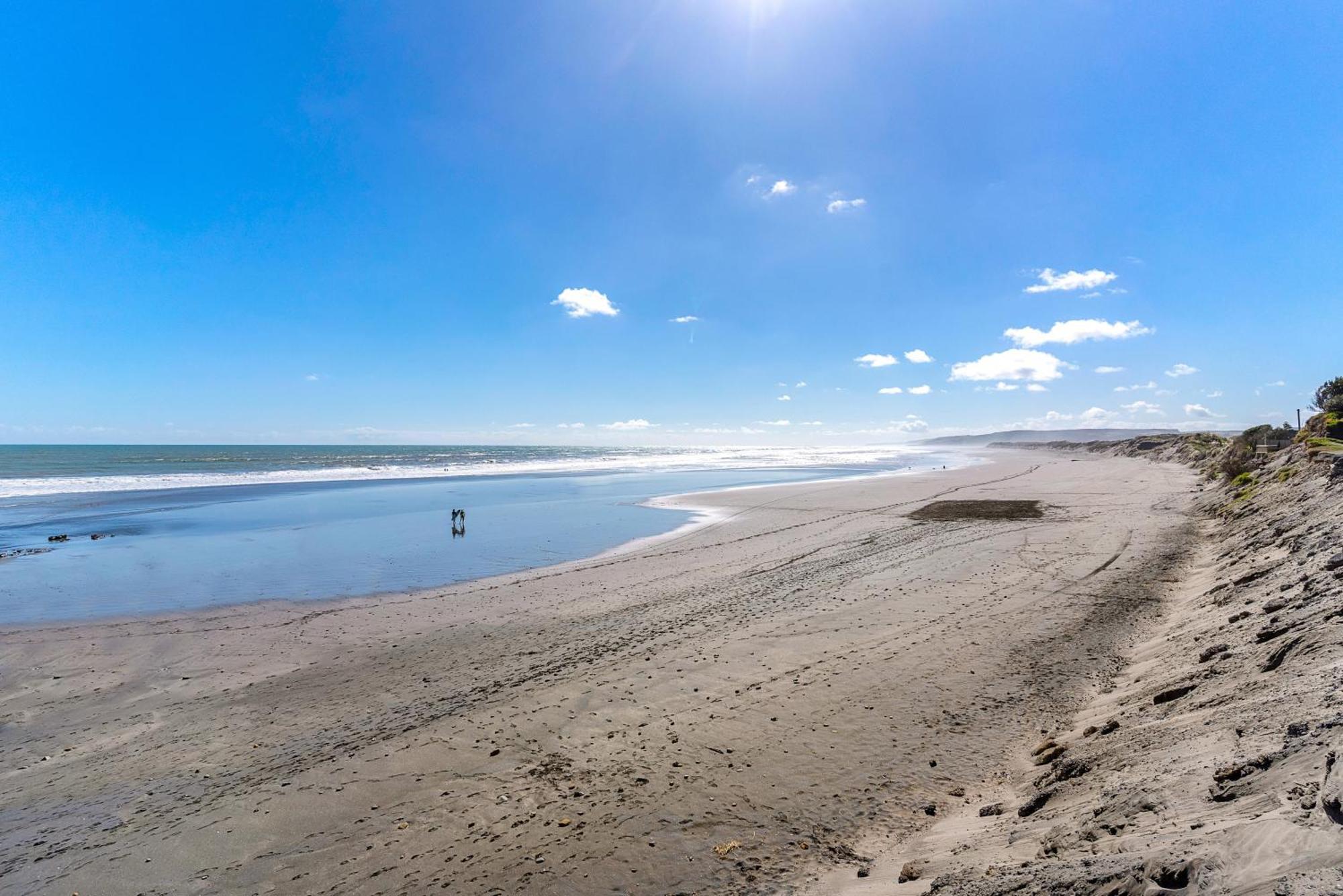 Port Waikato Holiday Park المظهر الخارجي الصورة