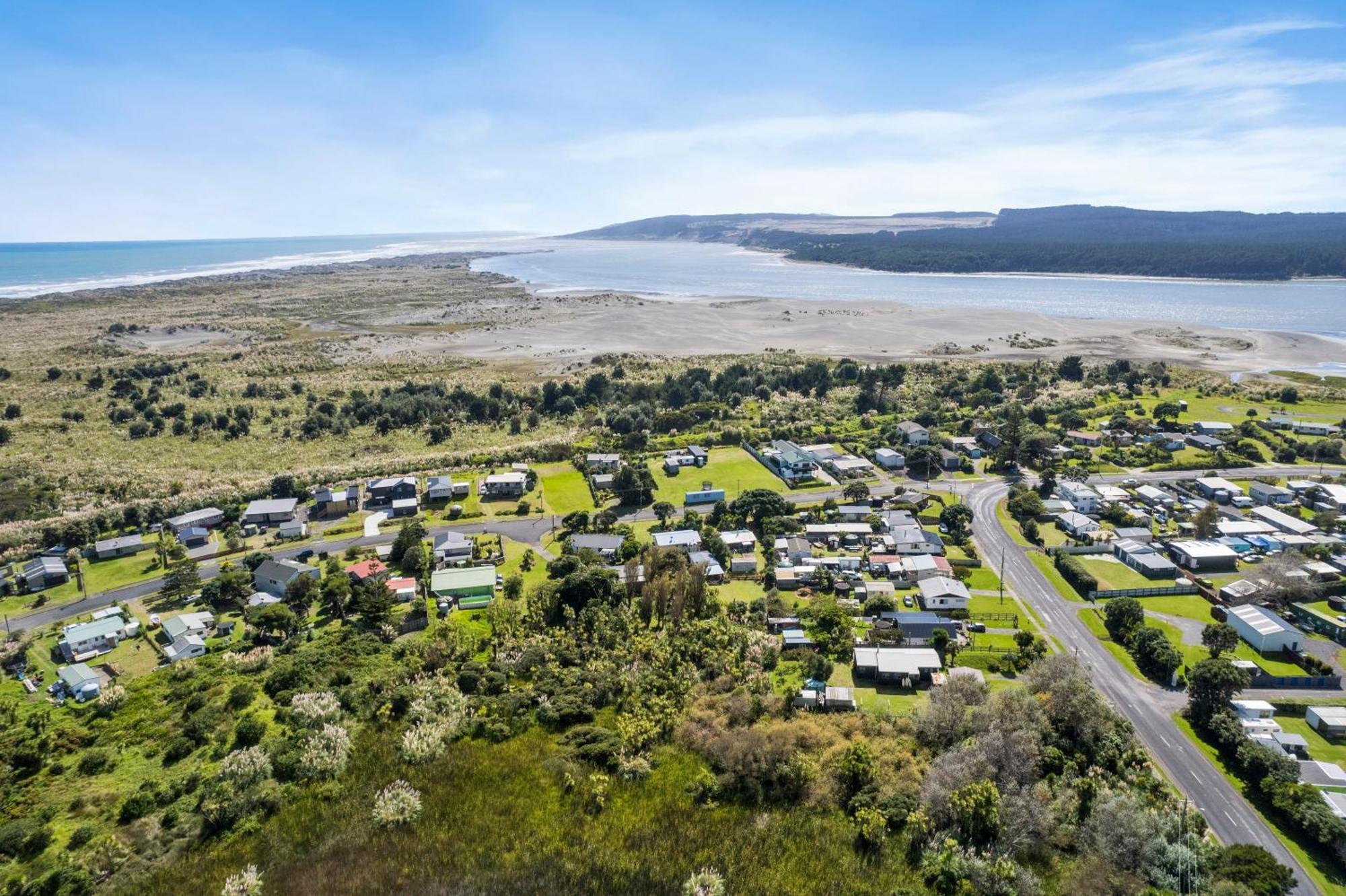 Port Waikato Holiday Park المظهر الخارجي الصورة