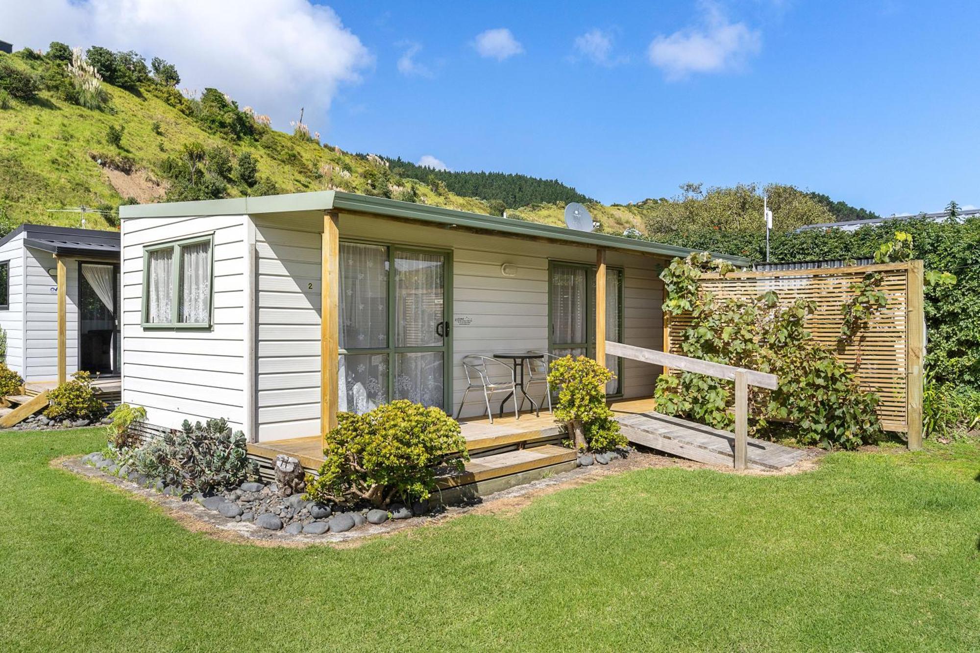 Port Waikato Holiday Park المظهر الخارجي الصورة